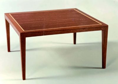 Legs Dining Table