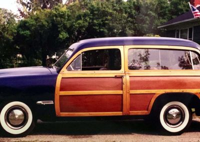 1951 Ford Woodie - Blue